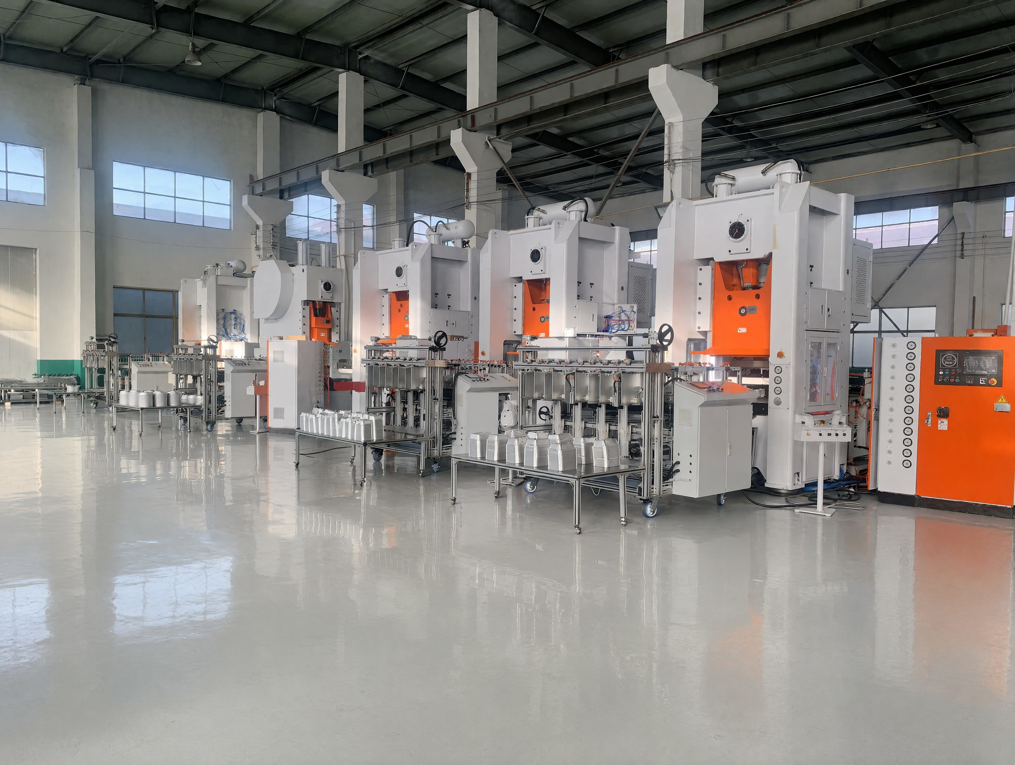 最新の企業ブログについて How to Calculate the Actual Output of an Aluminium Foil Container Production Line