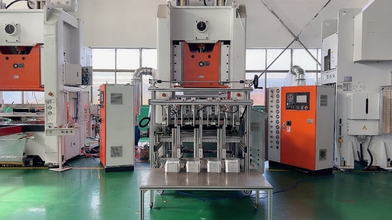 購入 4キャビティ0.8Mpaアルミ ホイルの容器の生産ラインアルミニウム容器機械 online manufacture
