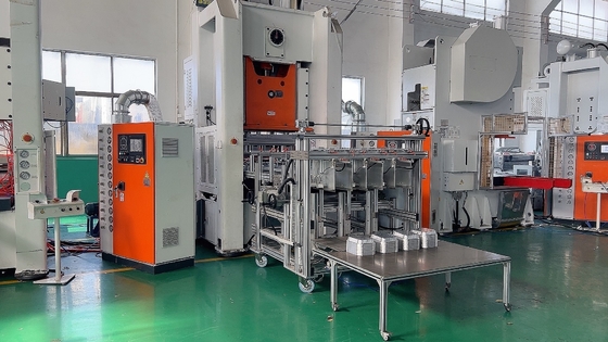 購入 機械26KW 240mm打撃をするHフレームの自動アルミニウム食品容器 online manufacture