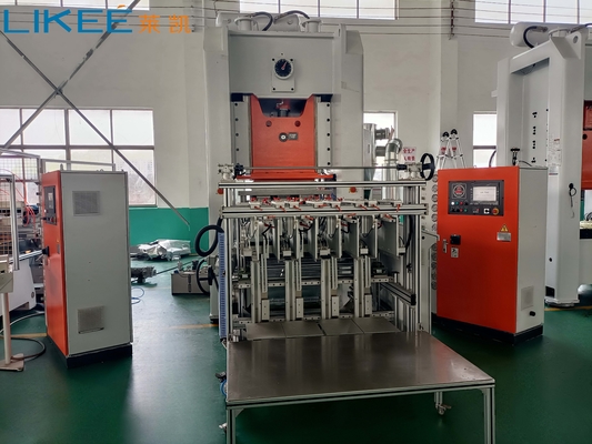 購入 12000pcs/h 4-5 穴 調整可能な電気アルミポット製造機 online manufacture