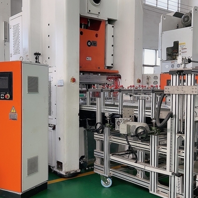 購入 35-70 ストローク/分 アルミホイルプレート製造機 26KW コンプレッサーパワーと10年以上の使用寿命 online manufacture