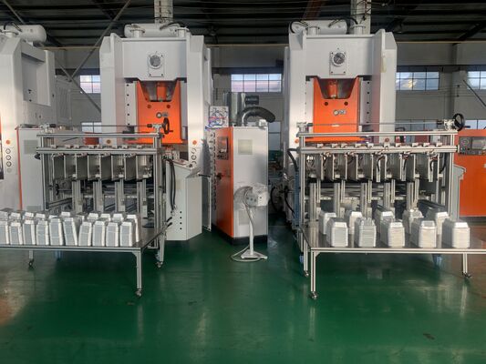 購入 マイクロウェーブふたが付いている安全で使い捨て可能なアルミ ホイルの容器の半分サイズ鍋 online manufacture