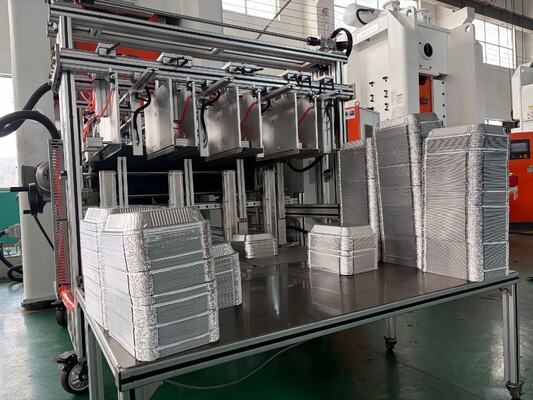 購入 LK-T80 自動 3003 合金 使い捨て 450ml アルミニウム テイクアウト容器製造機 online manufacture