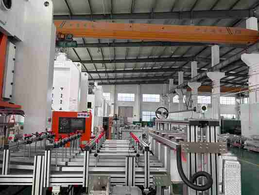 LK-T80 長方形食品包装アルミ箔容器 家庭用 0.08mm 製造機