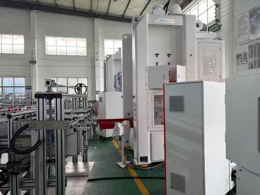 LK-T80 450ml 冷凍食品用アルミ箔容器 0.25mm厚さ製造機